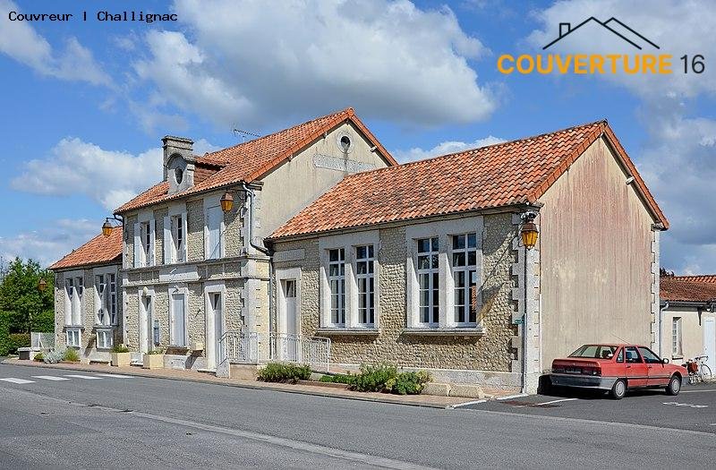 Couvreur  Challignac 16300