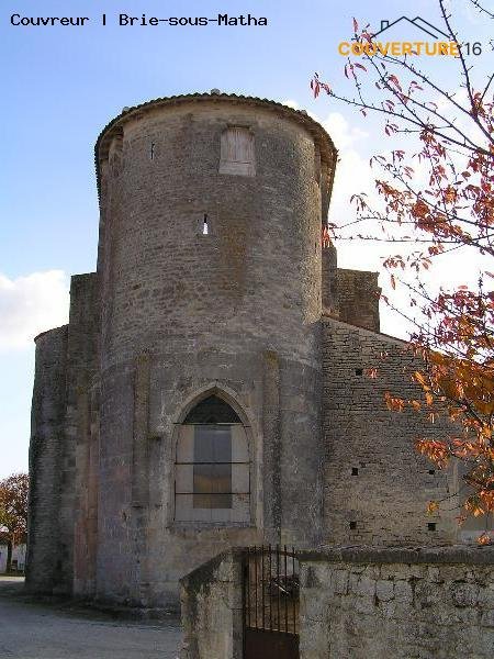 Couvreur  Brie-sous-Matha 17160